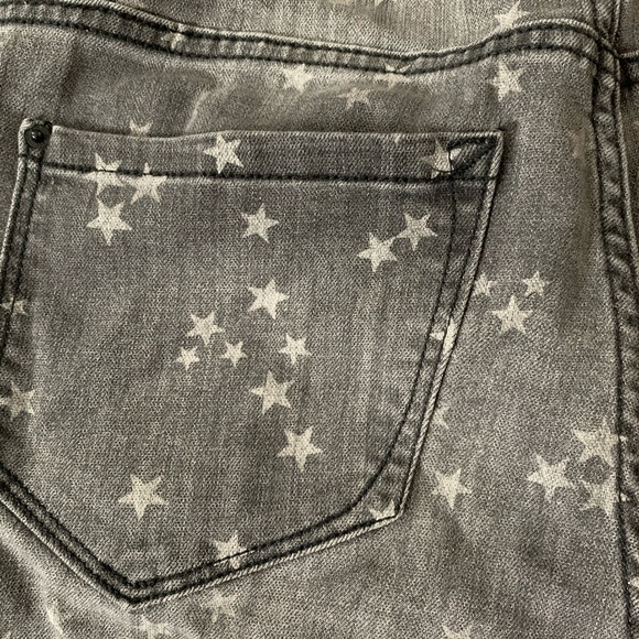 Kensie Starry Cropped Grey Mid Rise Jeans SIZE 6 - Picture 9 of 10